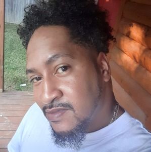 Meet your Posher, Mitchell